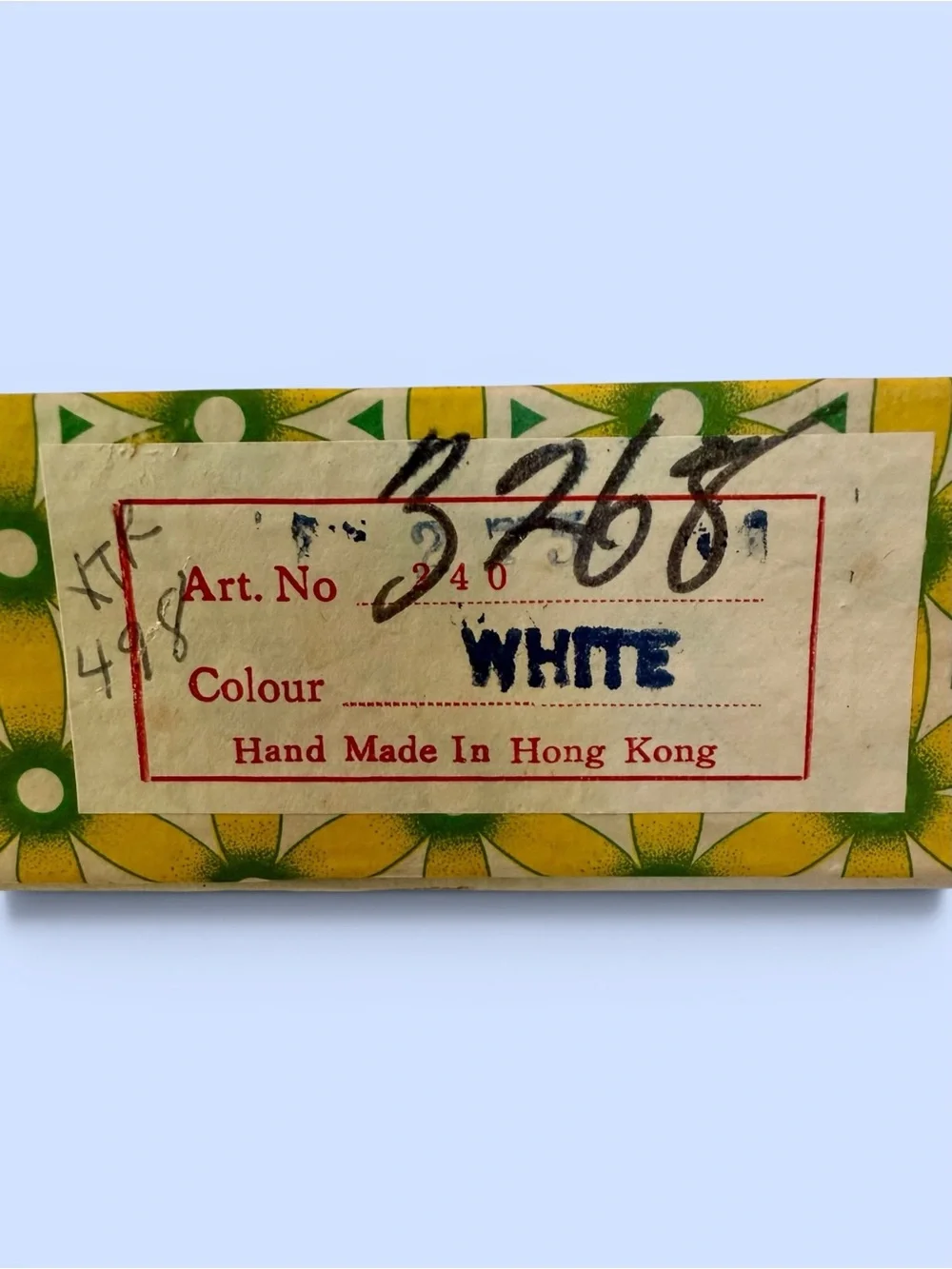 Hong Kong Evening Clutch White Seed Beads‎ Opalescent Sequins Original Box VTG
